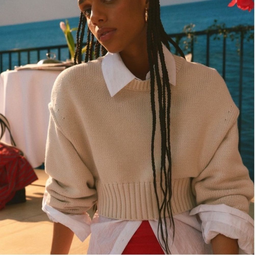 Urban Outfitters Aiden Pullover Sweater Ivory White Cropped Knit Top Size XS NWT - Picture 2 of 8